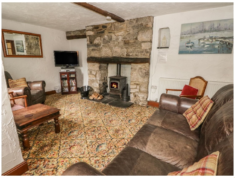 Old Bank House a holiday cottage rental for 11 in Cark In Cartmel , 