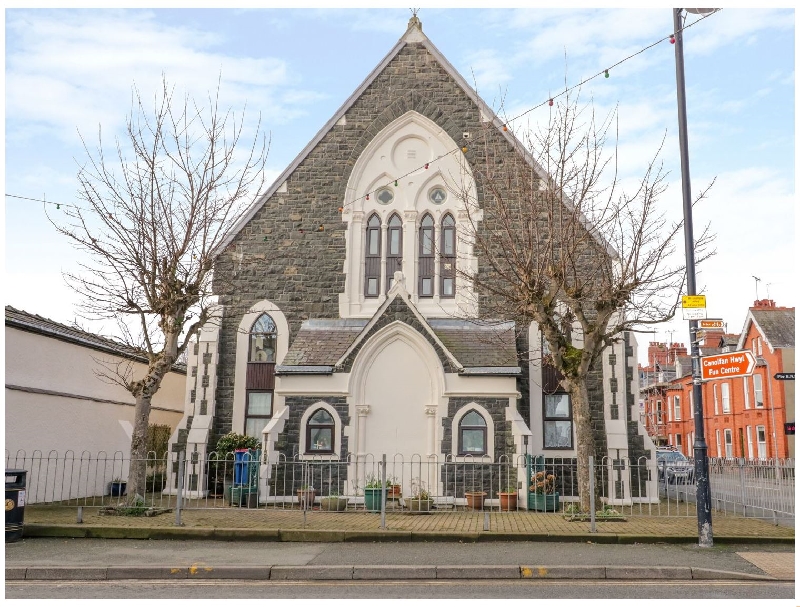 No 2 Presbyterian Church a holiday cottage rental for 5 in Beaumaris, 