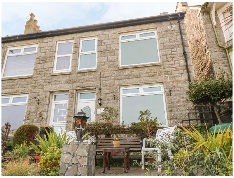 Cliffe Rise a holiday cottage rental for 6 in Newlyn, 