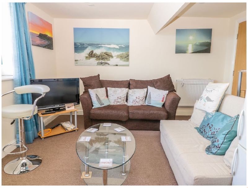 Thalassa a holiday cottage rental for 3 in Scarborough, 