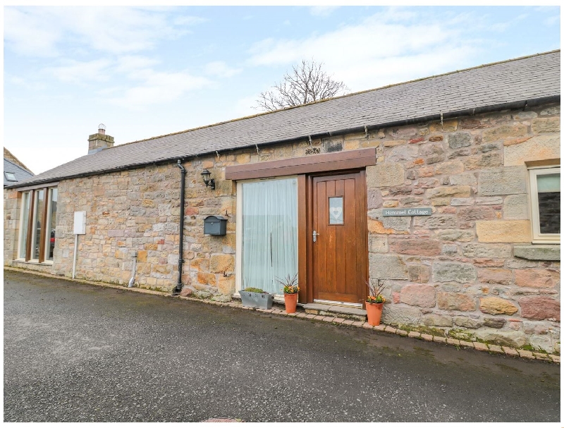 Hemmel Cottage a holiday cottage rental for 4 in Chatton, 