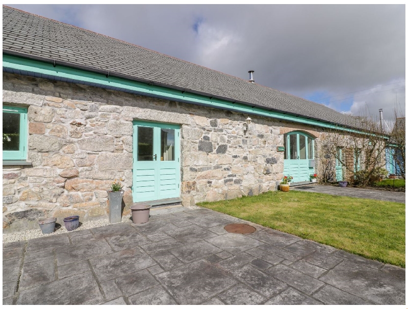 Sweetpea Barn a holiday cottage rental for 5 in St Dennis, 