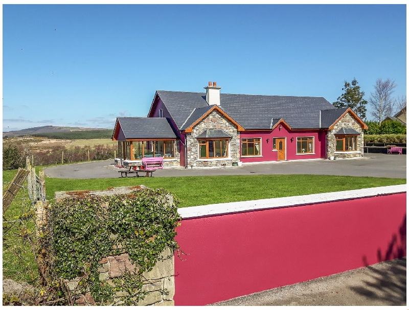 Doolough Lodge a holiday cottage rental for 12 in Killarney, 
