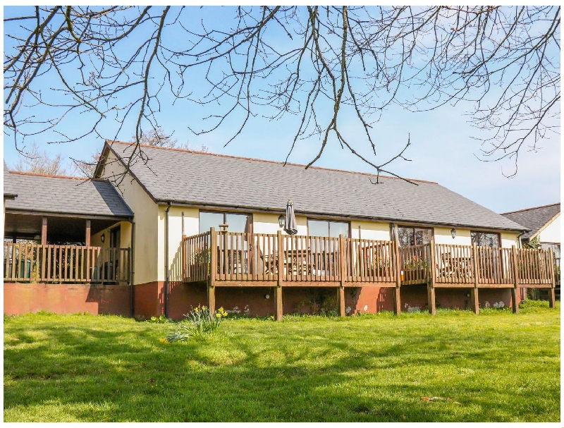 Kestrel a holiday cottage rental for 4 in Holsworthy, 