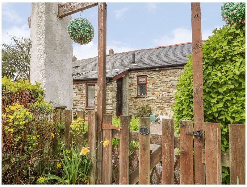 Poldark Cottage a holiday cottage rental for 2 in East Taphouse, 