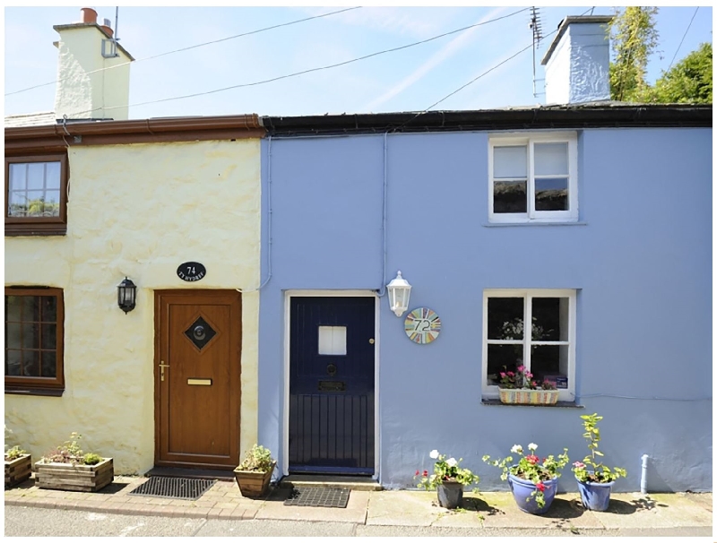 Blue Cottage a holiday cottage rental for 4 in Beaumaris, 