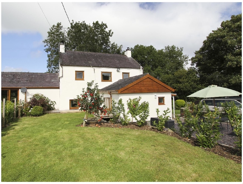 Tyddyn Parthle a holiday cottage rental for 6 in Bontnewydd, 