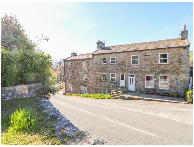 Alma House a holiday cottage rental for 6 in Reeth, 