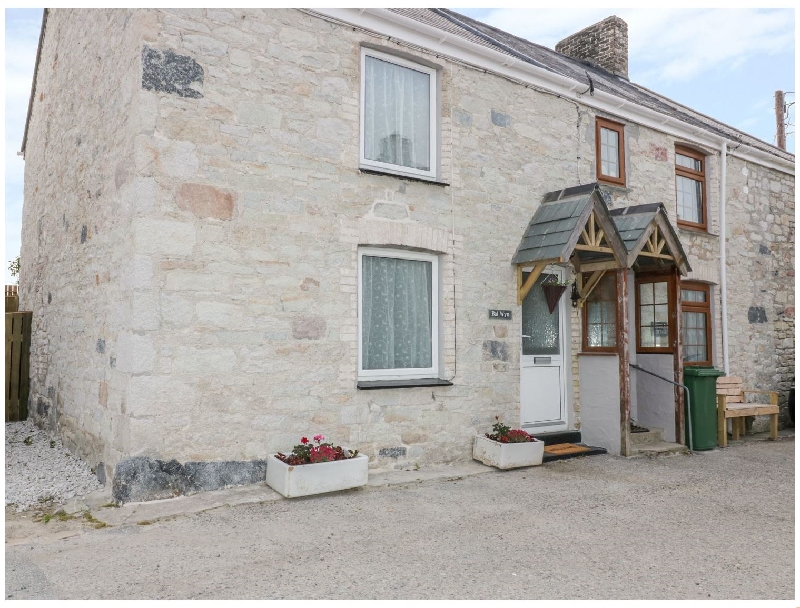 Bal Wyn a holiday cottage rental for 4 in Fraddon, 