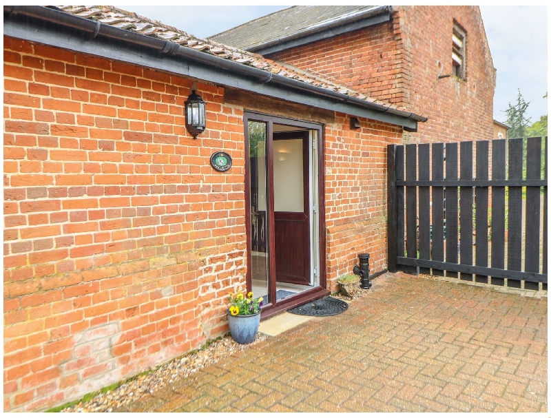 The Hen House a holiday cottage rental for 2 in Diss, 