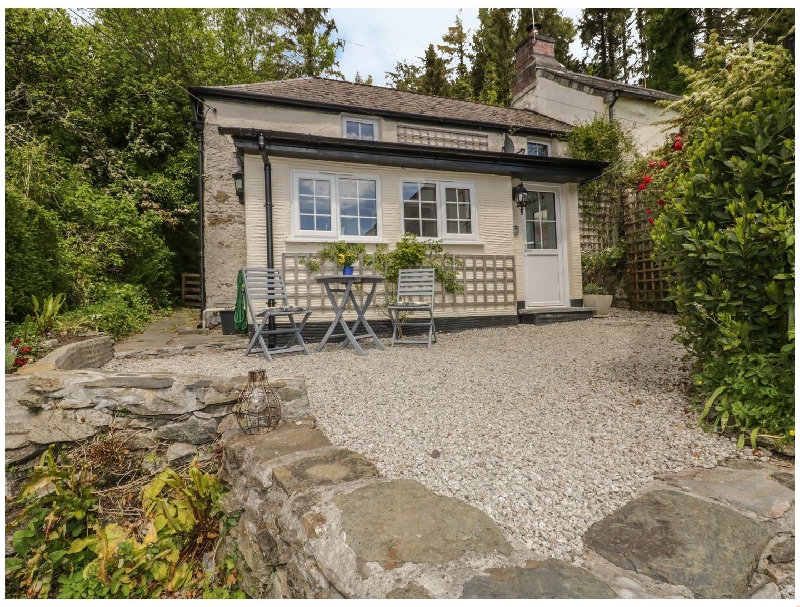 Woodview a holiday cottage rental for 5 in Looe, 