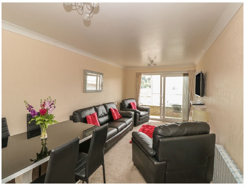 Click here for more about 2 Dartside Court