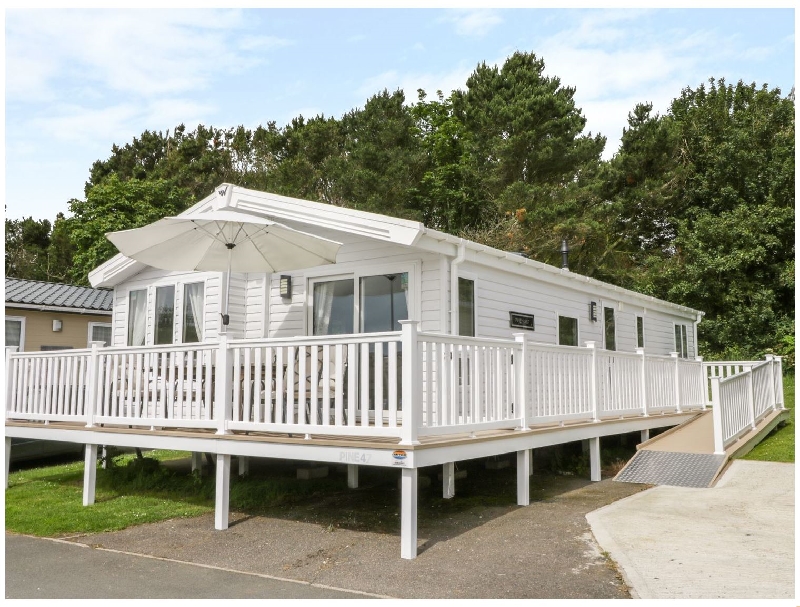 Cayton Pines a holiday cottage rental for 6 in Scarborough, 