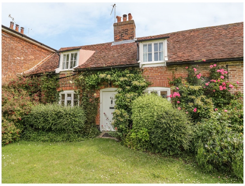 Cottage On The Green a holiday cottage rental for 4 in Orford, 