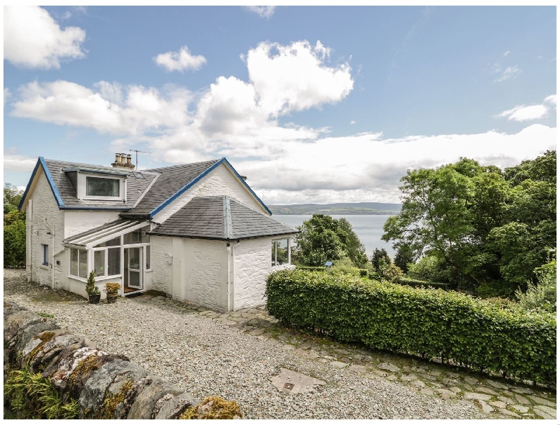 Glenashdale a holiday cottage rental for 6 in Dunoon, 