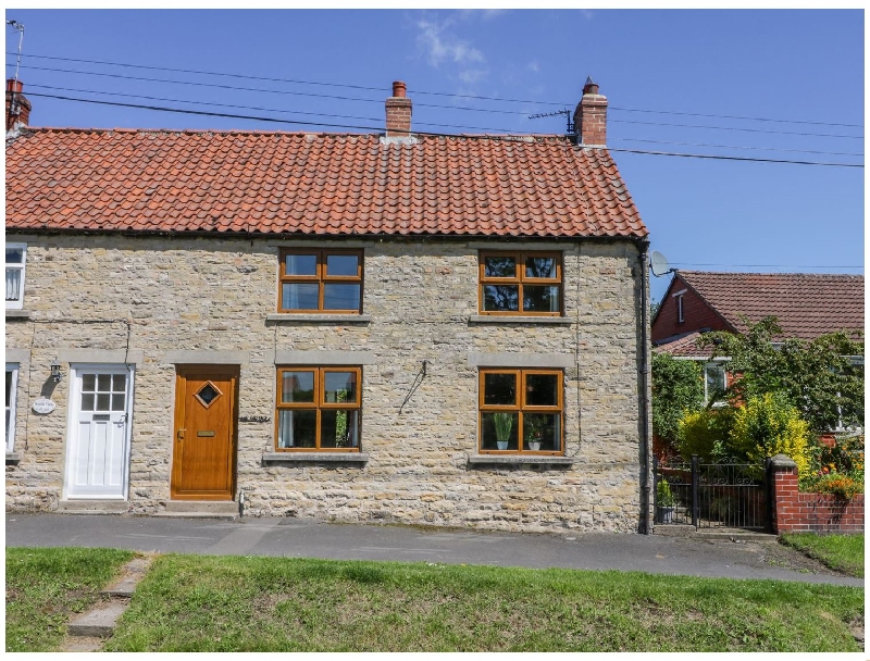 The Cottage a holiday cottage rental for 4 in Thornton Dale, 