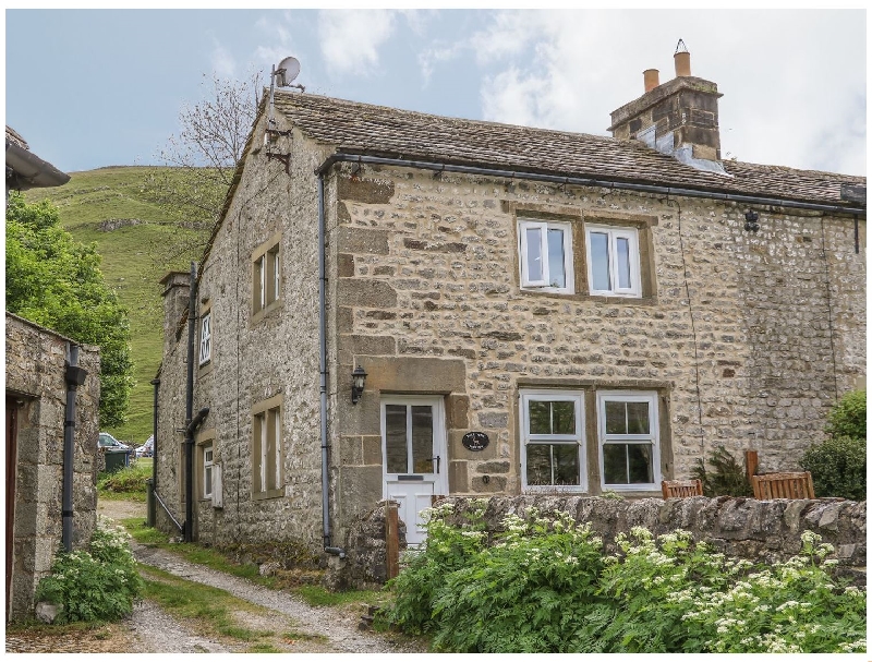 Dale View a holiday cottage rental for 4 in Buckden, 