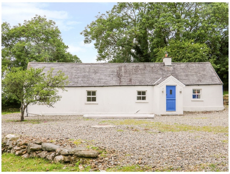 The Old White Cottage a holiday cottage rental for 4 in Shillelagh, 