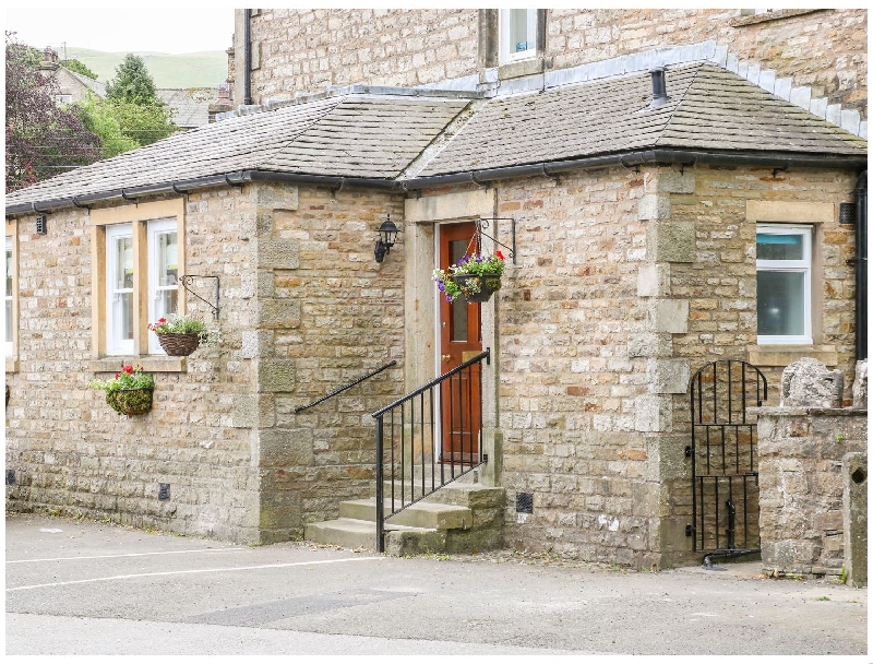 The Old Surgery a holiday cottage rental for 4 in Hawes, 