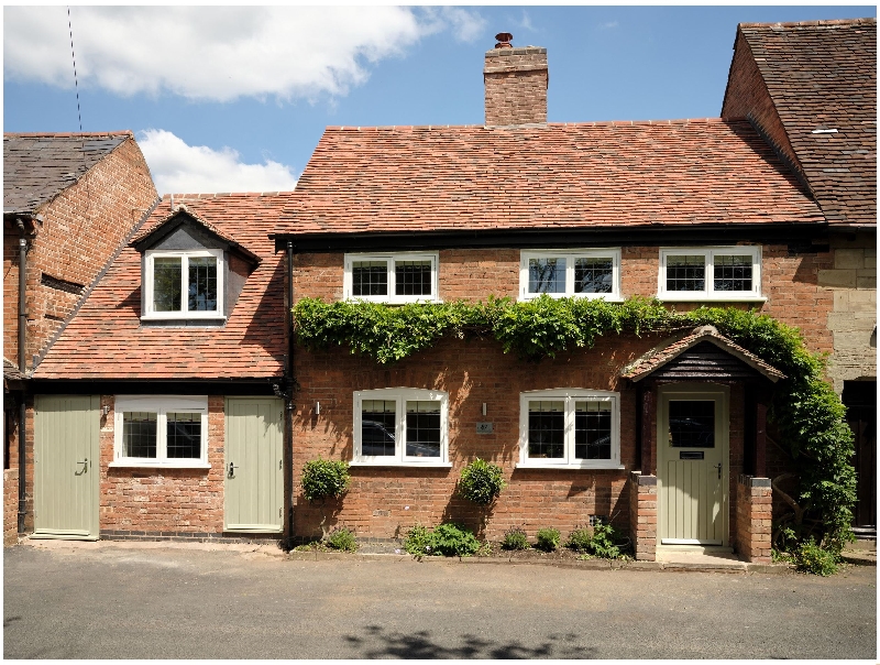 67 Bridge End a holiday cottage rental for 7 in Warwick, 