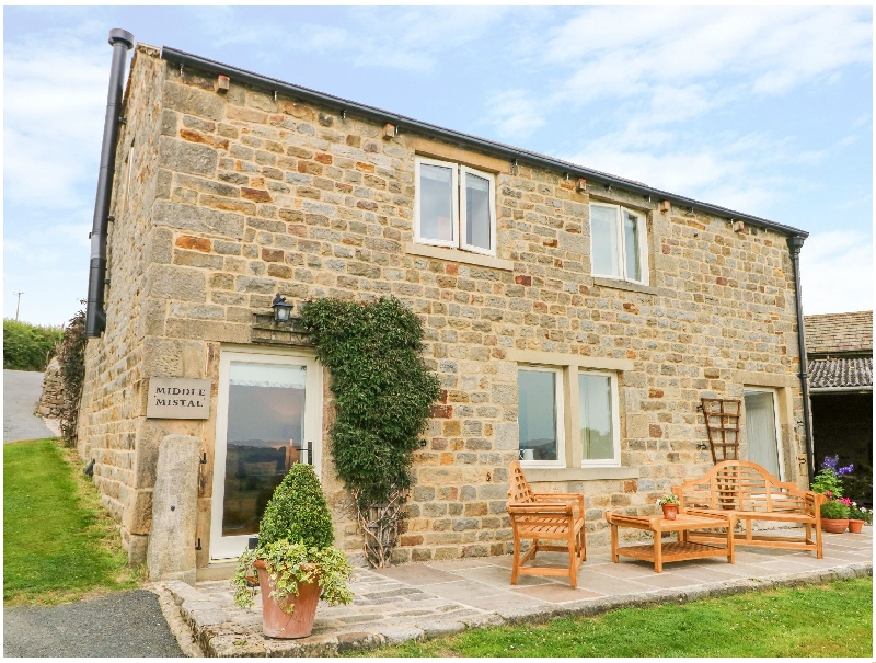 Middle Mistal a holiday cottage rental for 4 in Otley, 