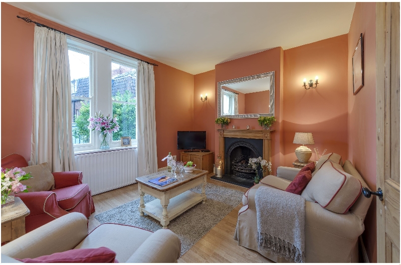 West End House a holiday cottage rental for 4 in Whitby, 