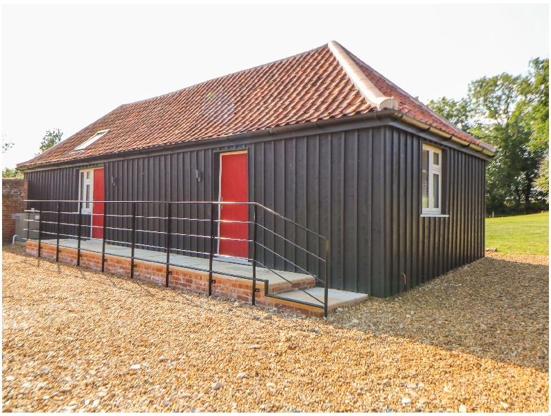 Sparrow Barn a holiday cottage rental for 4 in Reepham, 