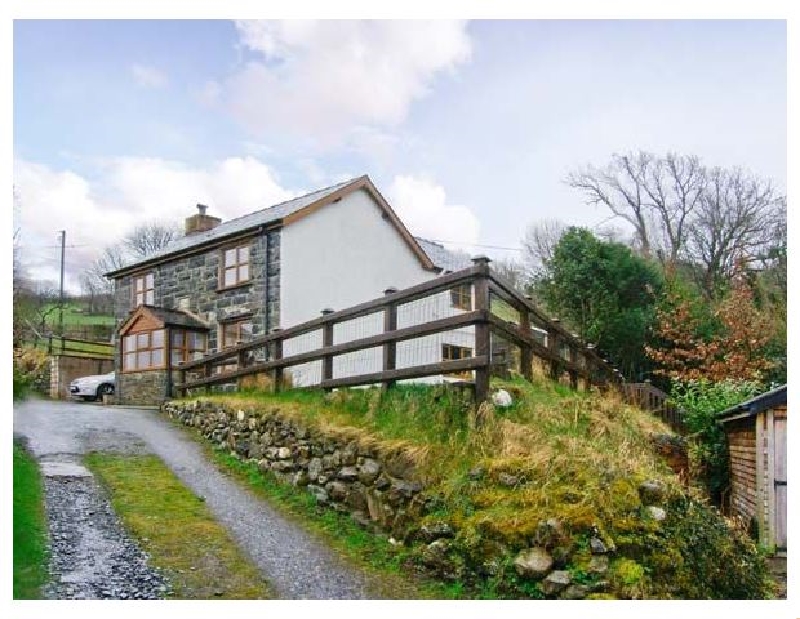 Glan Twrch a holiday cottage rental for 5 in Llanuwchllyn, 