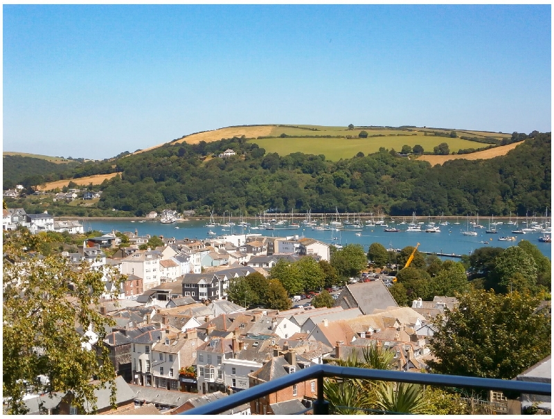 Topsail a holiday cottage rental for 4 in Dartmouth, 