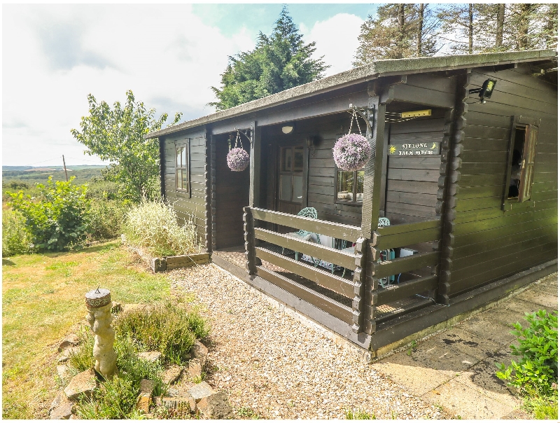 Trevenna Cabin a holiday cottage rental for 2 in Sticker, 