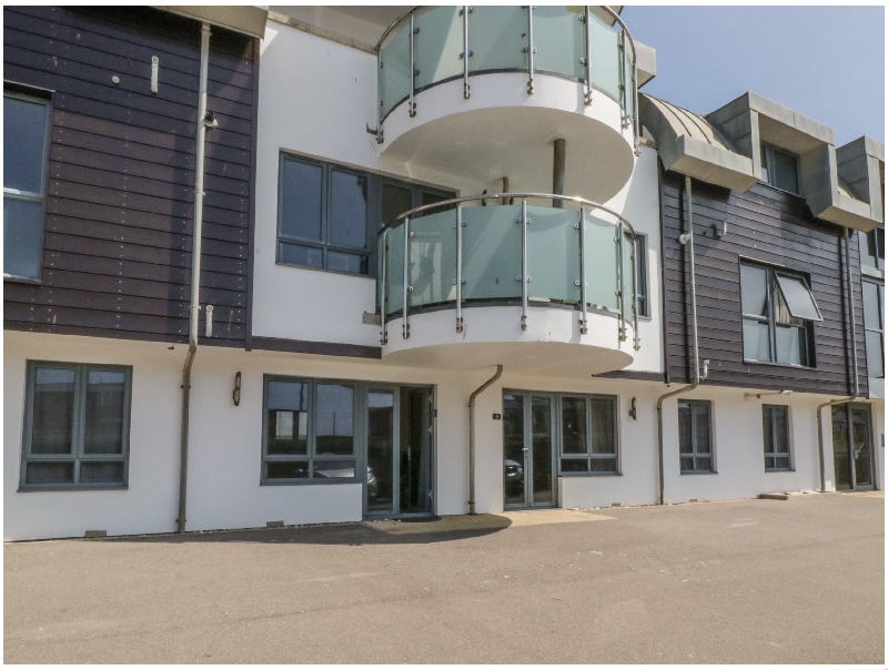 Apartment 7 a holiday cottage rental for 4 in West Bay, 