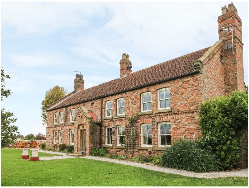 Details about a cottage Holiday at Copmanthorpe Hall