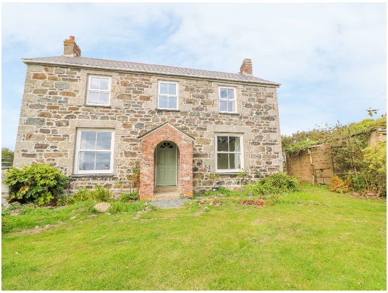 Poldowrian Farmhouse a holiday cottage rental for 10 in Coverack, 