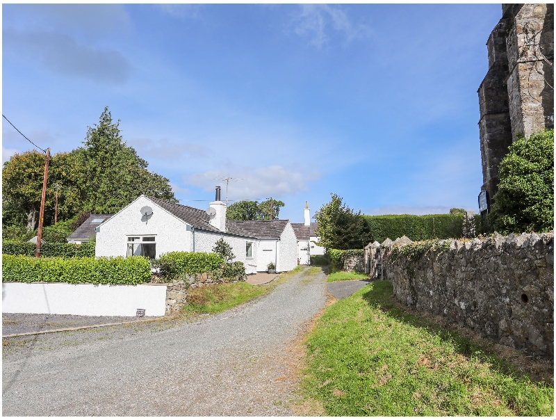 Church Gate Cottage a holiday cottage rental for 4 in Beaumaris, 