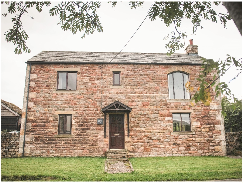 Pinfold Cottage a holiday cottage rental for 6 in Kirkby Stephen, 