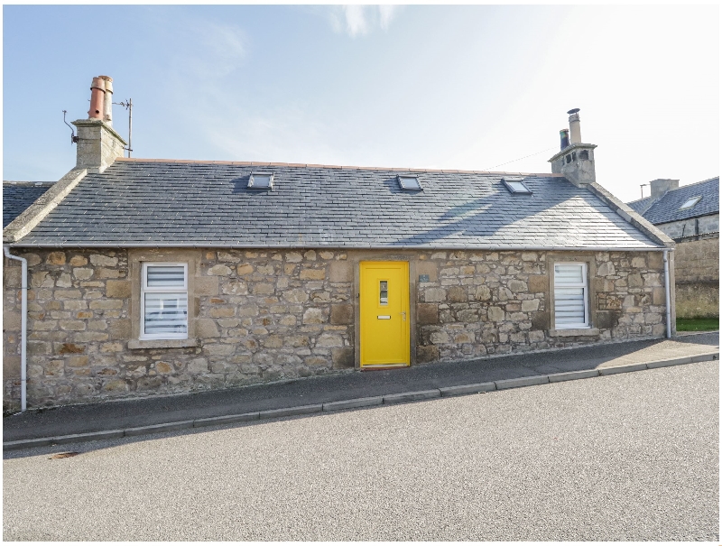 Wee Wickie a holiday cottage rental for 4 in Lossiemouth, 