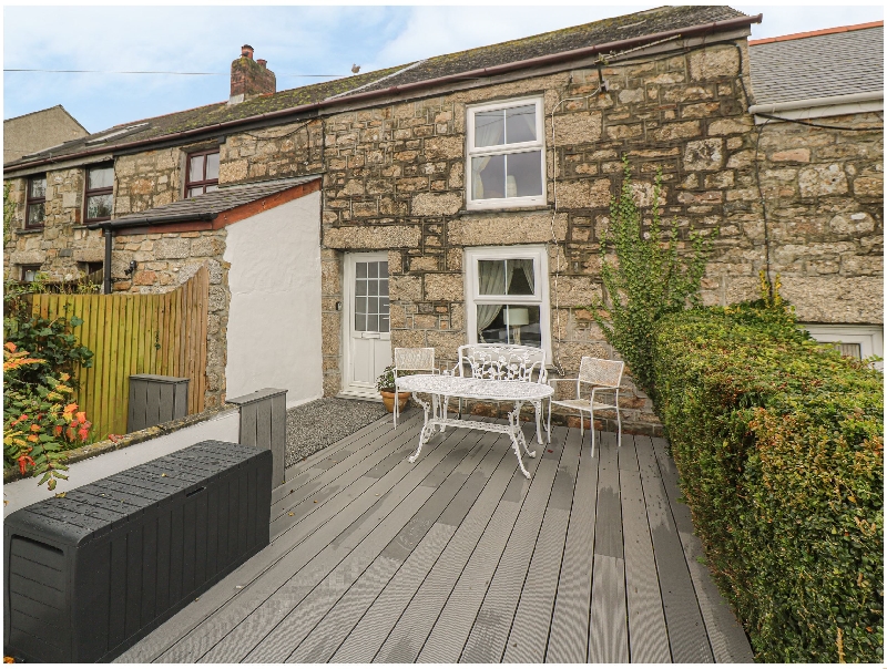 Brea Cottage a holiday cottage rental for 4 in Crowlas, 