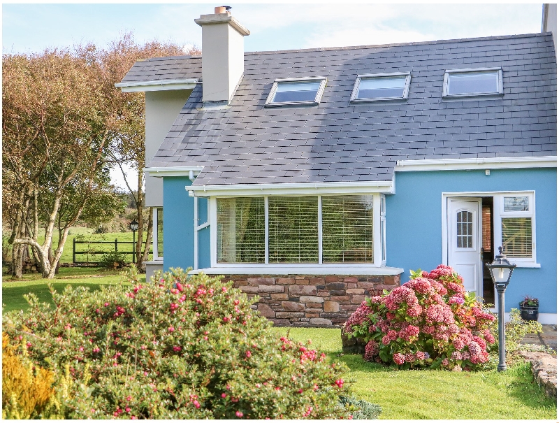 The Blue Annex a holiday cottage rental for 4 in Tralee, 