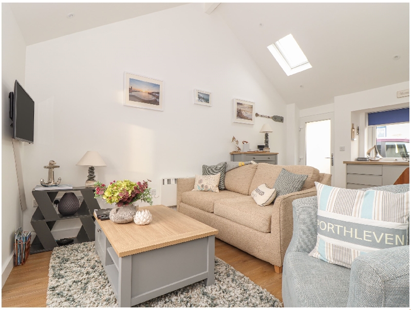 The Loft a holiday cottage rental for 2 in Porthleven, 