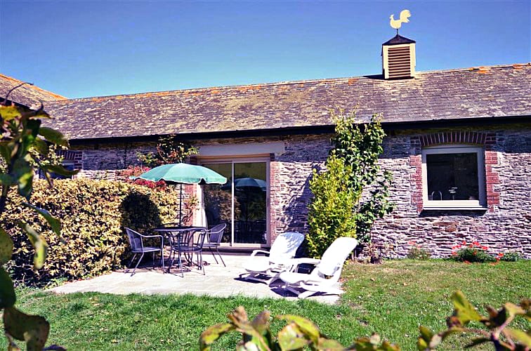 Court Barton Cottage No 1 a holiday cottage rental for 4 in South Huish, 