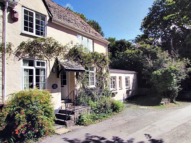 Image of Alice Cottage