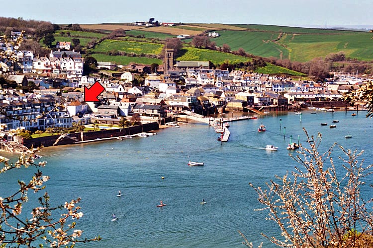 Seahorse Cottage (30 Fore Street) a holiday cottage rental for 4 in Salcombe, 