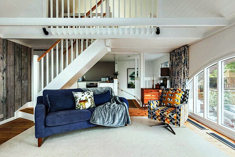 The Old Mill a holiday cottage rental for 2 in Lymington, 