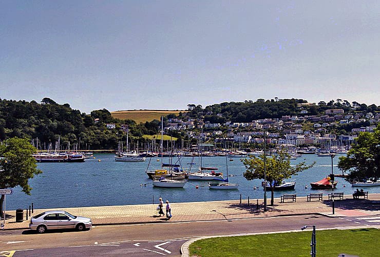 1C Mayflower Court a holiday cottage rental for 4 in Dartmouth, 