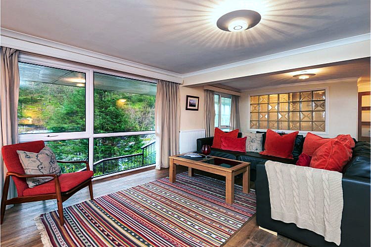 Alarra a holiday cottage rental for 7 in Polperro, 