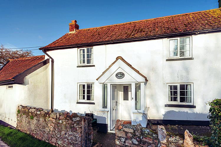 Lilac Cottage a holiday cottage rental for 5 in Musbury, 