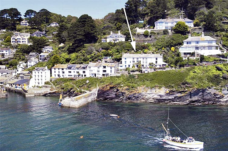 Nepenthe a holiday cottage rental for 4 in Polperro, 