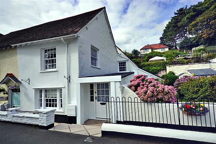 Sashes a holiday cottage rental for 6 in Minehead, 