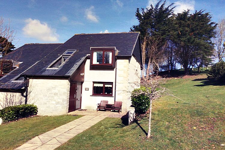 88 Keepers Barn a holiday cottage rental for 5 in Maenporth, 