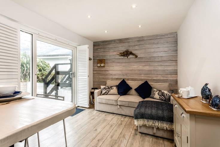 Mussels a holiday cottage rental for 2 in Helford Passage, 